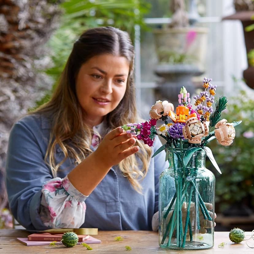 LEGO Icons Flower Bouquet Building Set - Artificial Flowers for Decoration for Home and Display, Ages 18+ - Small Fake Flowers for Table, Desk, Office - Gift for Birthdays - 10280