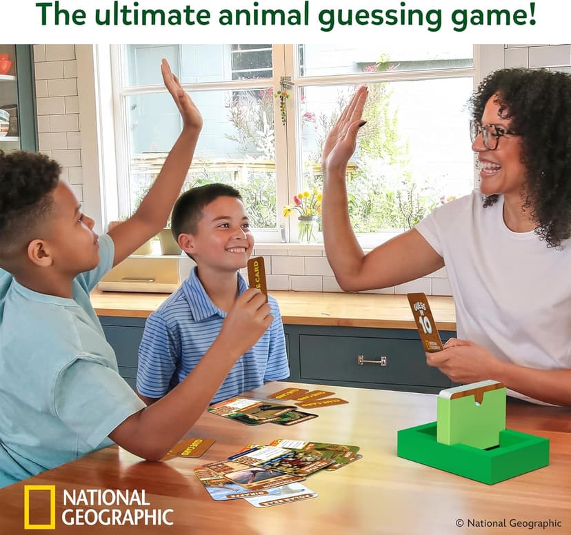 Skillmatics Guess in 10 National Geographic Animals, Educational Card Game for Kids & Families, Animal Trivia & Travel Game, Screen-Free Fun, Gifts for Ages 6, 7, 8, 9 and Up