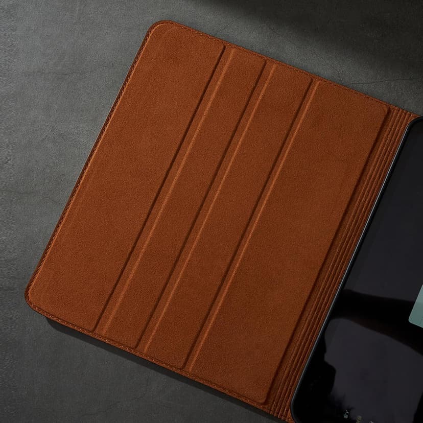 Gexmil Genuine Leather Case for iPad Pro 11 Inch (M5/M4) 2025/2024 with Pencil Holder,Protective Shockproof Leather Smart Folio Cover Adjustable Stand Auto Sleep/Wake Anti-Slip, Flower Brown