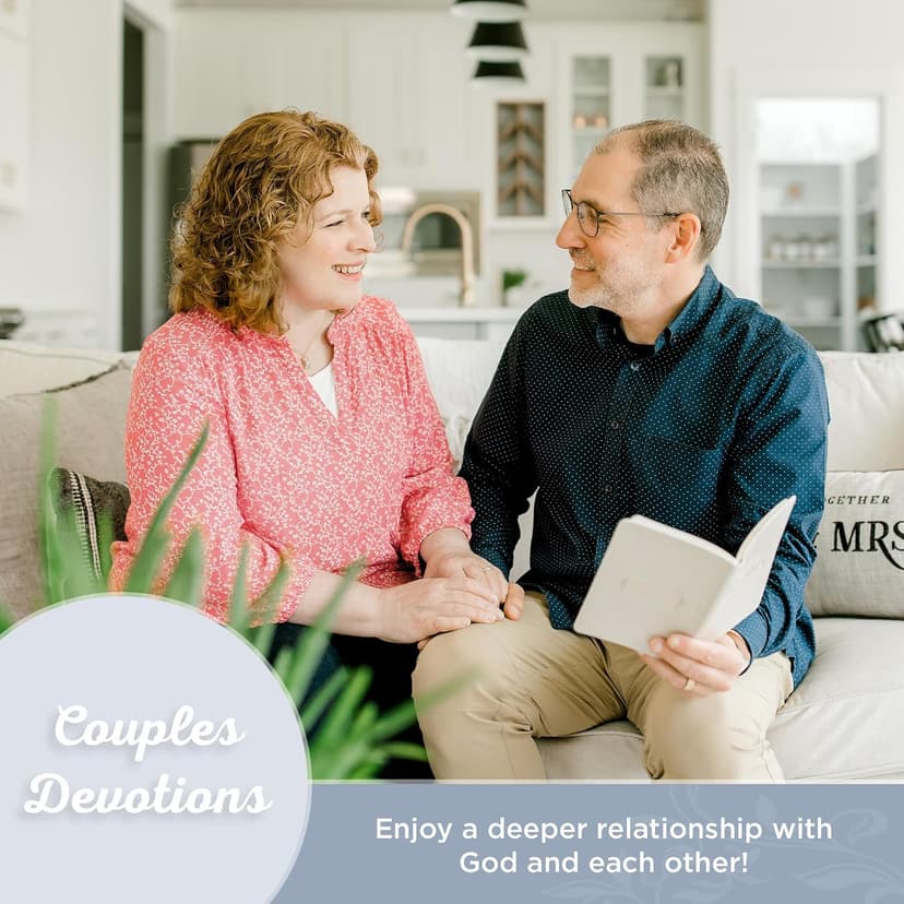 Mr. and Mrs. 366 Devotions for Couples - White Faux Leather Devotional Gift Book for Bride and Groom, Engaged 1642729647