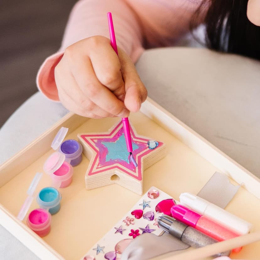 27 Piece Arts & Crafts Activity, Princess Pretend Play, Wooden Star, Paint, Gems, Ribbons, Preschool Toys for Kids, Ages 4+ Melissa & Doug Created by Me Princess Wand Wooden Craft Kit B00S6UZUSS