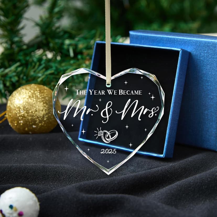 Wedding Gifts, Mr and Mrs Gift,Bridal Shower Gifts,Wedding Gift for Couples 2025, Just Married for Newlywed Couple, Bride,Crystal Glass First Christmas Married Ornament