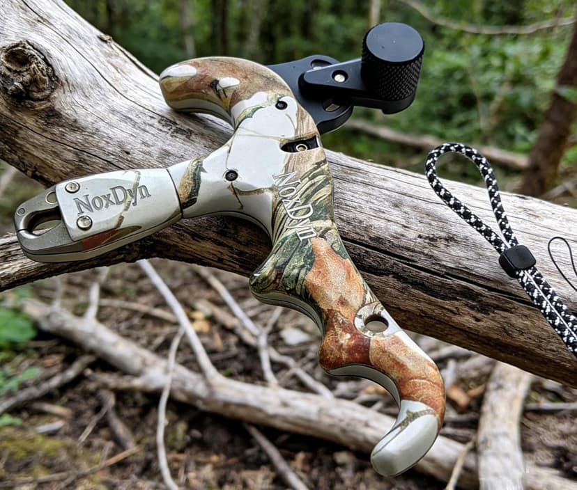 Archery Bow Release for Compound Bow, 4-Finger Adjustable Sensitivity Thumb Release Aid, 360° Rotatable Head for Hunting and Target Practice (Camouflage)