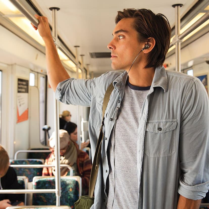 Bose QuietComfort 20i Acoustic Noise Cancelling Headphones