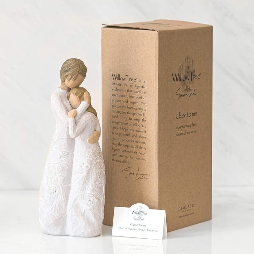 Cast from a Susan Lordi Original Carving, Celebrates Extended Family Bonds, Parents and Children, Meaningful Keepsake Gift Willow Tree Close to me, Sculpted Hand-Painted Figure B001PPMCS2