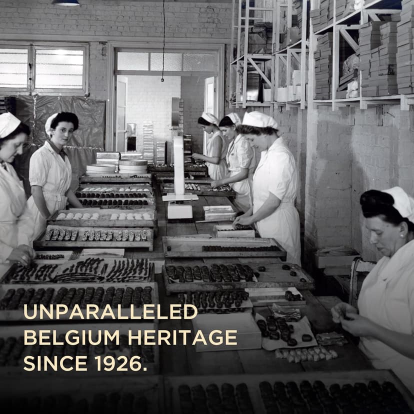 Godiva Chocolatier Thank You Ribbon 36-Piece Assorted Chocolate Gift Box – Gourmet Chocolate Candy Variety Pack – Dark Caramel, Milk Chocolate, Nuts– Gift Basket Father’s Day, Birthday and Anniversary