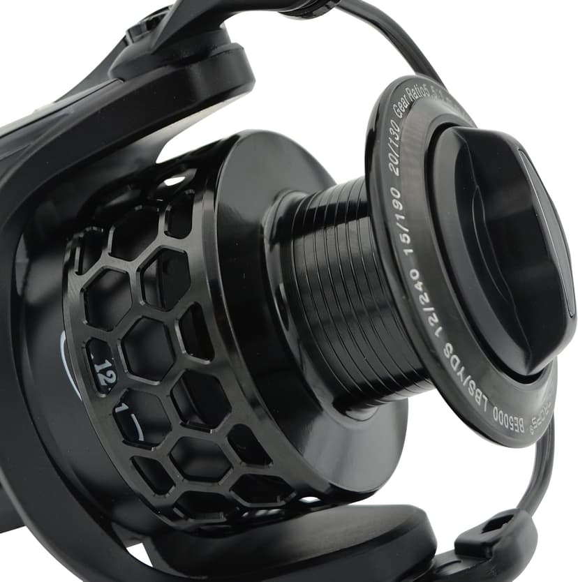 Fishdrops Spinning Fishing Reels 12+1BB Ultra Lightweight Carved Aluminum Spool Reels Affordable Smooth Spinning Reels