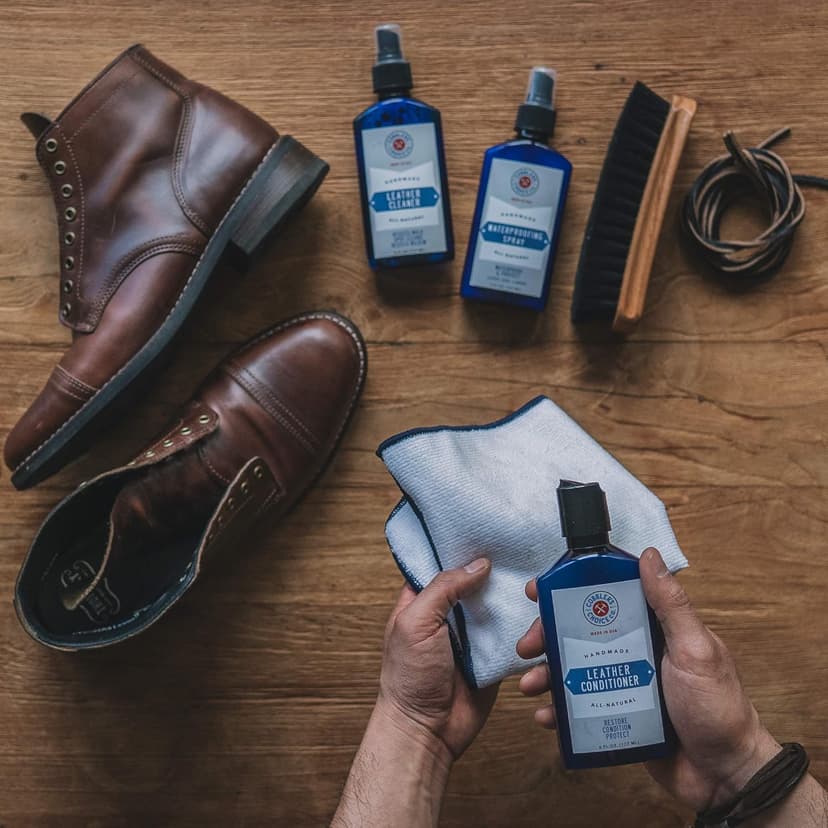 Cobbler's Choice Co. Finest Quality All-Natural Leather Restorer Conditioner - 6oz (177 mL)