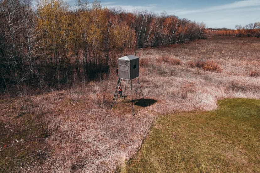Rivers Edge Landmark™ 550 Hunting Blind LM550B – 7' Tall, 6' x 4.5' Interior, Adjustable Windows, Steel Frame, Marine-Grade Fabric – Fits LM550T Tower Only