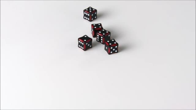Hasbro Gaming Yahtzee Game, Fast-Playing Dice Games for Kids, Teens, and Adults, Strategy Games, Family Games for Kids, 2 or More Players, Ages 8 and Up