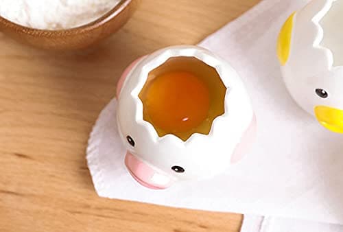 LuoCoCo Cute Egg Separator, Ceramics Vomiting Chicken Egg Yolk White Separator, Practical Household Small Egg Filter Splitter, Kitchen Gadget Baking Assistant Tool, Dishwasher Safe (Yellow) B094NTCSDJ