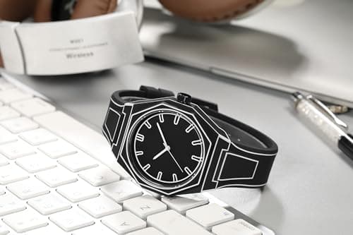 GORBEN Creative Sketch Watch Sports Fashion Quartz Minimalist Black and White Anime Series Watch