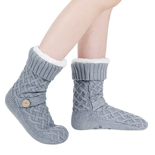 Chassic Warm Fuzzy Sherpa Lined Slipper Socks for Women with Non-Slip Grips B08HHR55W5