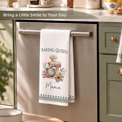 Baker Mama Towel with Quote: Baking Queen Mama. Set of 1. Baking Mama Gifts Baker Kitchen Towel, Gift for Mom Loves to Bake B0HCR77M1L