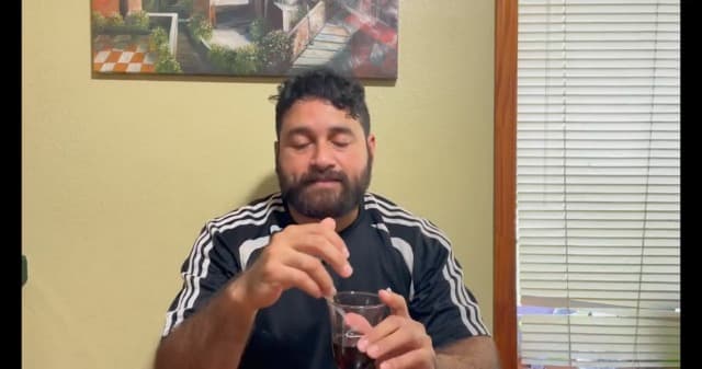 18 Pack Wine Filters, Wine Purifier To Remove Sulfite And Histamine, Wine Lover Accessories Valentine's Day Party Gifts for Men Women Him Mother Father