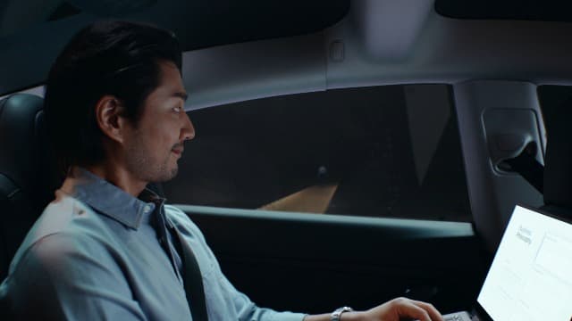 Samsung 990 EVO Plus SSD 2TB, PCIe Gen 4x4, Gen 5x2 M.2 2280, Speeds Up-to 7,250 MB/s, Upgrade Storage for PC/Laptops, HMB Technology and Intelligent Turbowrite 2.0, (MZ-V9S2T0B/AM)