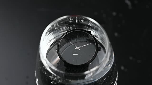 CRRJU Mens Watches Ultra-Thin Minimalist Waterproof - Fashion Wrist Watch for Men Unisex Dress with Stainless Steel Mesh Band