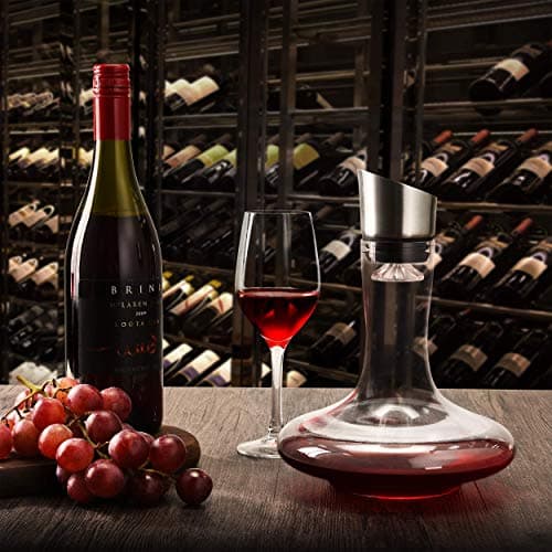 Wine Decanter Built-in Aerator Pourer, Wine Carafe, Red Wine Decanter,100% Lead-free Crystal Glass, Wine Hand-held Aerator, Wine Gift, Wine Accessories (Clear,Crystal)