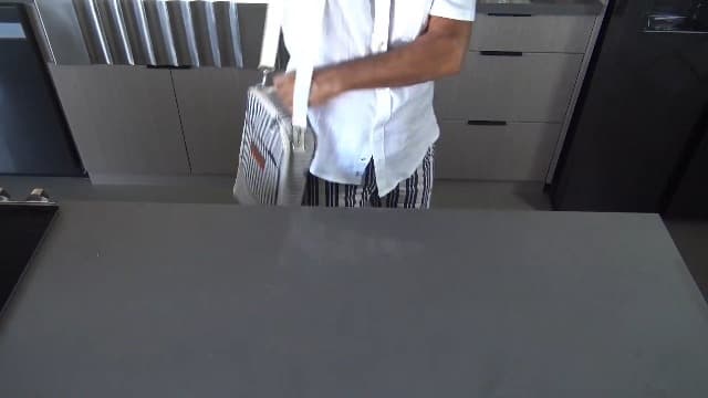 Tirrinia Insulated 2 Bottle Wine Gift Tote Bag - Wine Tumbler Glass Cooler Carrier for BYOB Restaurants, Wine Tasting, Travel, Park, Beach, Great Wine Lover Gift, Blue Stripe