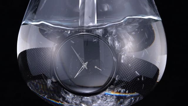 CRRJU Mens Watches Ultra-Thin Minimalist Waterproof - Fashion Wrist Watch for Men Unisex Dress with Stainless Steel Mesh Band