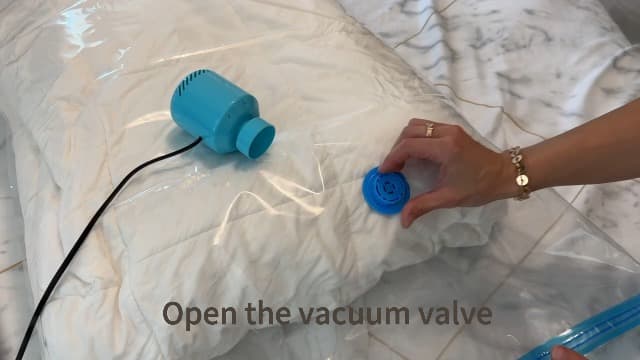 Electric Pump for Vacuum Storage Bags Travel Vacuum Pump for Various Vacuum Seal Bags Portable Vacpack Air Pump for Compression Clothing Blanket Luggage White(Storage Bag Not Included)