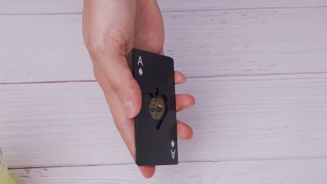 Card Bottle Opener, Yoption 10 Pcs Stainless Steel Credit Card Size Beer Bottle Can Cap Opener for Wallet Pocket Wedding Party Groomsmen Birthday Gifts