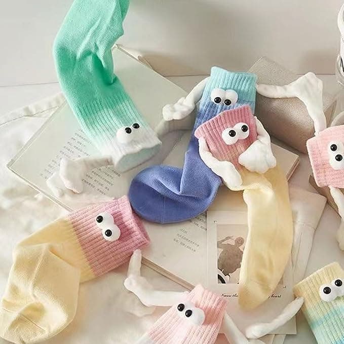 HOZMSA 3 Pair Hand Holding Socks, Funny 3D Doll Magnetic Sock Holding Hand Socks, Cute Mid-Tube Magnetic Gifts for Friend Couple B