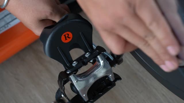 Exercise Bike for Home, Quiet Adjustable Magnetic Stationary Bike for Home Cardio with App Compatible, Spin Bike with 400 lbs Capacity, Spinning Bike with Heart Rate Monitor,Comfort Seat/Alloy Pedals/LCD Monitor