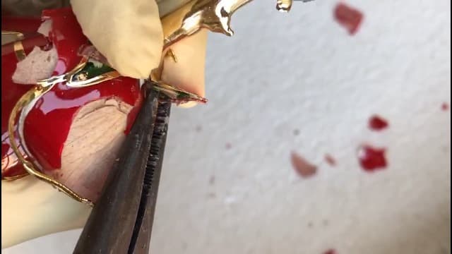Handpicked real rose dipped in 24K gold; a one-of-a-kind keepsake for women on Valentine’s Day, Mother’s Day & anniversaries 24K Gold Dipped Real Rose, Forever Flower, Purple B0F93N2SKX