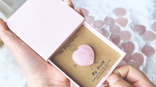 Gift for Girlfriend – My Rock Rose Quartz Heart Pocket Hug, Natural Crystal Love Stone Keepsake with Message Card & Gift Box, Love Gift from Boyfriend B0GG9PQF8Y