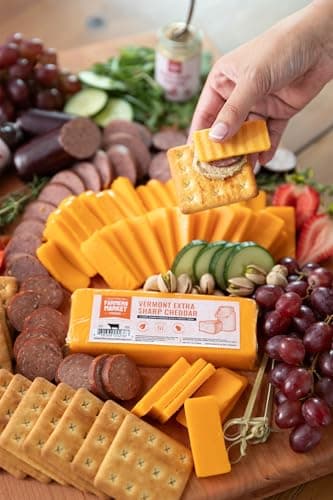 Garlic, Smokey Cheddar, Sharp Cheddar, Pepper Jack, Gouda, Swiss, Mozzarella & Italian Blend – Gluten Free, Keto & Paleo Farmers Market Wisconsin Cheese Artisan Gift Set for Charcuterie, 8 Count B0CRMBJ81D