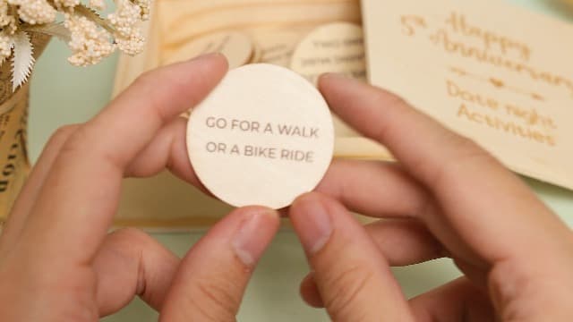 5 Year Anniversary Wooden Gifts for Him Her - 5th Anniversary Traditional Gifts for Wife Husband, 5 Year Marriage Gift for Couple, Fifth Wedding Present for Men