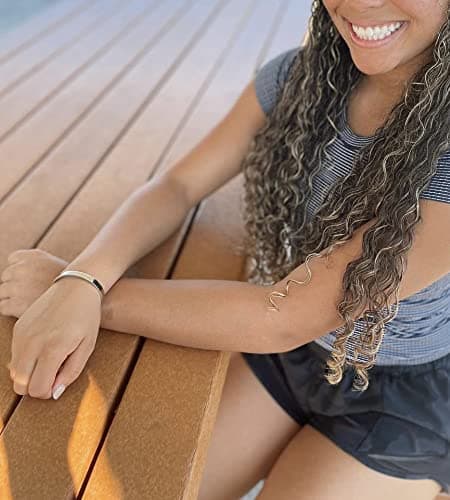 SAM & LORI Personal Bracelets for Teens/Women-Inspirational Jewelry Gifts (Various Designs) for Daughter/Sister/Mom/Friends-Adjustable Bracelet in a Pretty Gift Box