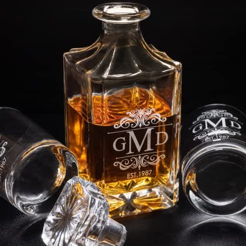 Engraved whiskey gift for dad, husband, groom, groomsmen, Father’s Day, weddings, birthdays, or retirement Personalized Whiskey Decanter Set, Custom Design B0BTF846SP