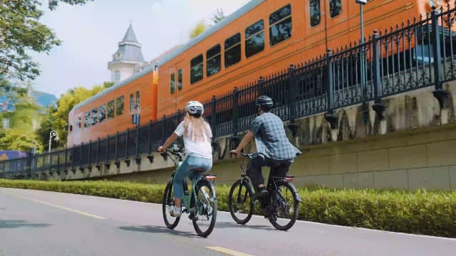 Movcan V80 Electric Bike, 1000W Motor 28MPH 26'' City Cruiser Ebike for Adults, 48V 13Ah Removable Battery Up to 70 Miles, 7-Speed Dual Disc Brake, Mountain E-Bike for Commuting