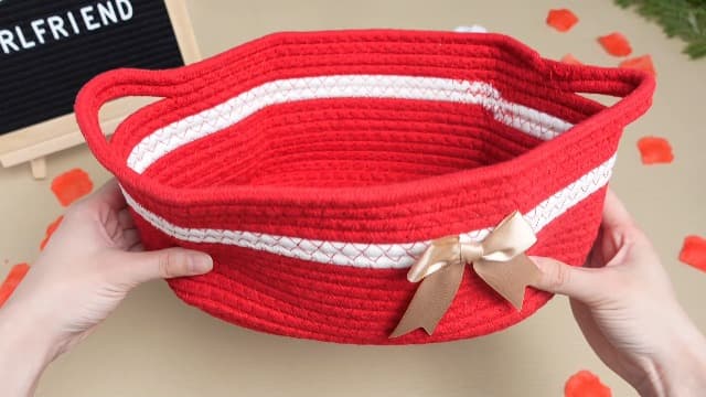 Basket Set with Letter Board, 1000 Rose Petal, 12 Heart LED Light, Romantic Gift Girlfriend Asking Anniversary Surprise Decor Ceenna Will You Be My Girlfriend Proposal Kit, Red, Cute