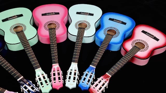 ADM Beginner Acoustic Classical Guitar 38 Inch Nylon Strings Wooden Guitar Bundle Kit for Kid Boy Girl Student Youth Guitarra Online Lessons with Gig Bag, Strap, Tuner, Strings, Purple