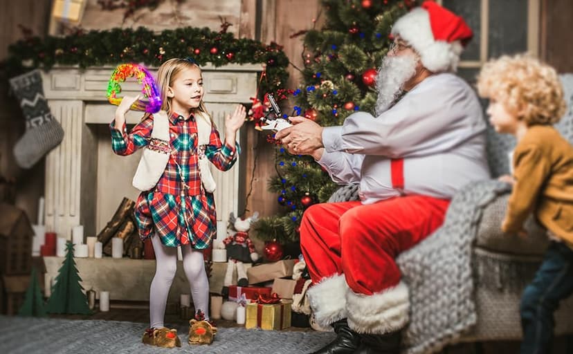 Aywewii LED Tambourines for Kids & Adults, Sensory Toys Autism Gifts Special Needs Must Haves, Stocking Stuffers for Boys & Girls, Light Up Party Favors Musical Instruments (4 Colors Randomly Sent)