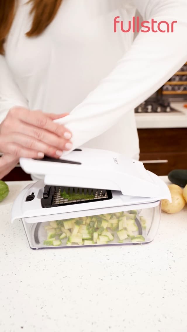 Fullstar The Original Pro Chopper - Vegetable Chopper and Spiralizer, Food Chopper with Container, Fruit Slicer, Kitchen Gadgets & Gifts, Home Essentials (4 in 1, White)