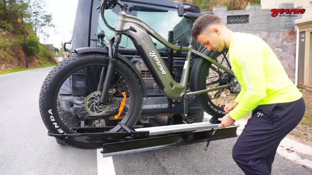 Hitch Mount Single Bike Rack with Ramp for Electric Bike, 100 lbs. Capacity Bike Carrier for Truck, Trailer, RV, SUV