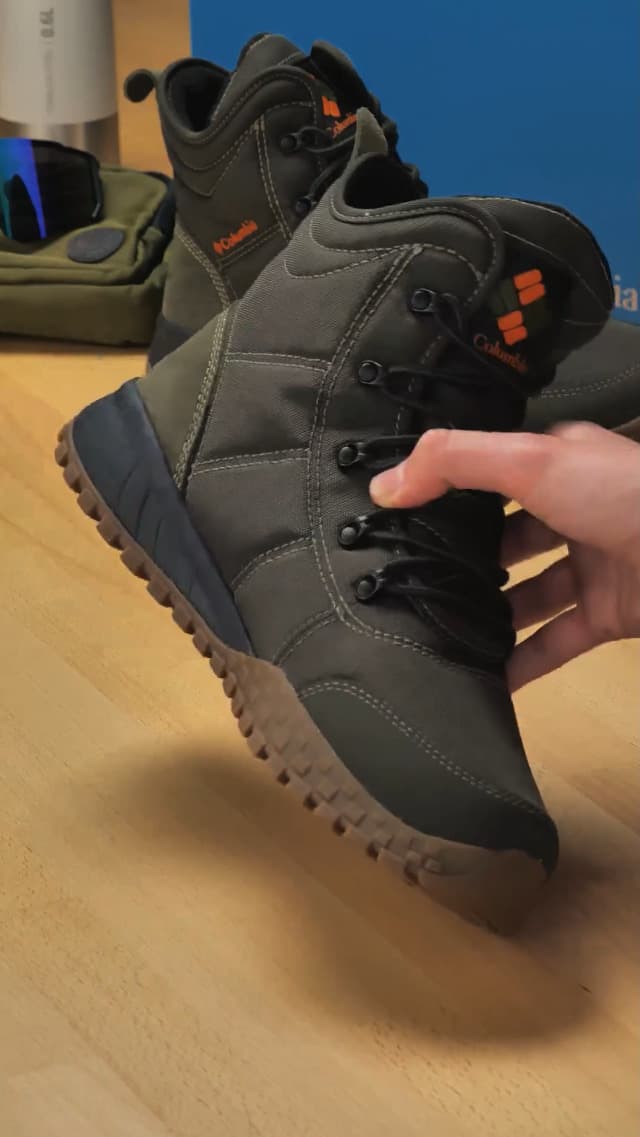 Columbia Men's Fairbanks Omni-Heat Snow Boots