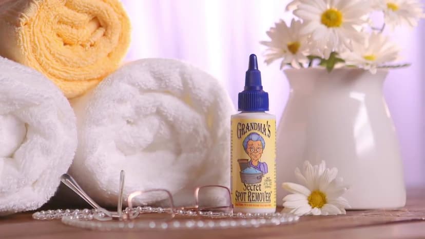 Grandma's Secret Spot Remover Laundry Spray - Chlorine, Bleach and Toxin-Free for Clothes - Fabric Stain Remover Removes Oil, Paint, Blood and Pet Stains - 16 oz & 2 oz Combo, DuoPack