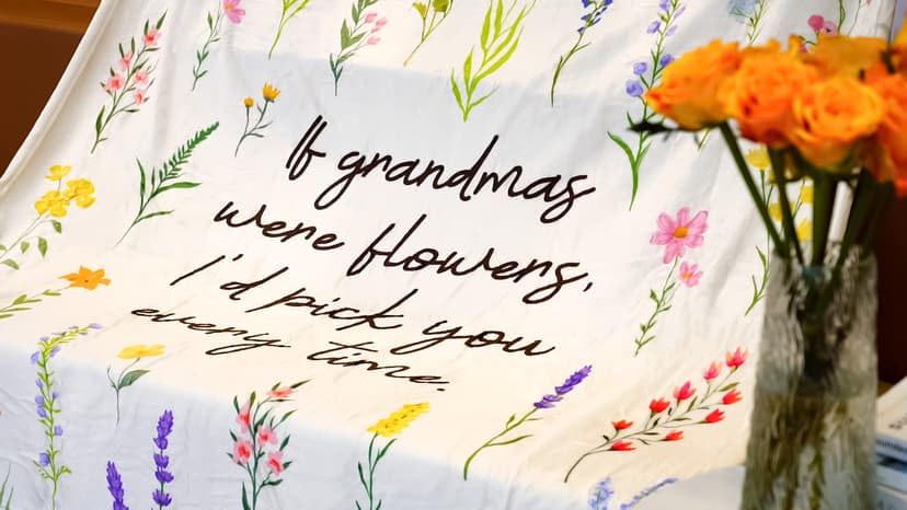Best Gifts for Grandma from Grandkids, Grandmother Gift on Grandparents Day, Christmas, Soft Throw Blankets 50'' x 60'' Grandma Gifts, Floral Blanket for Grandma Birthday Gift B0GBT218BS