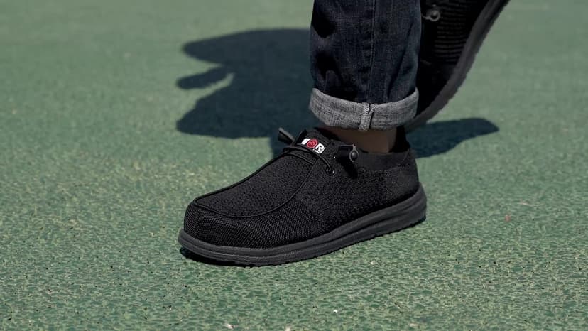 LARNMERN Slip On Steel Toe Shoes Men Lightweight Comfortable Lounging Walking Sneakers Steel Toe Loafers