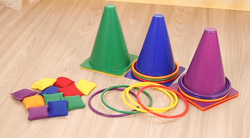 unanscre 31PCS 3 in 1 Carnival Outdoor Games Combo Set for Kids, Soft Plastic Cones Bean Bags Ring Toss Game, Gift for Birthday Party/Xmas