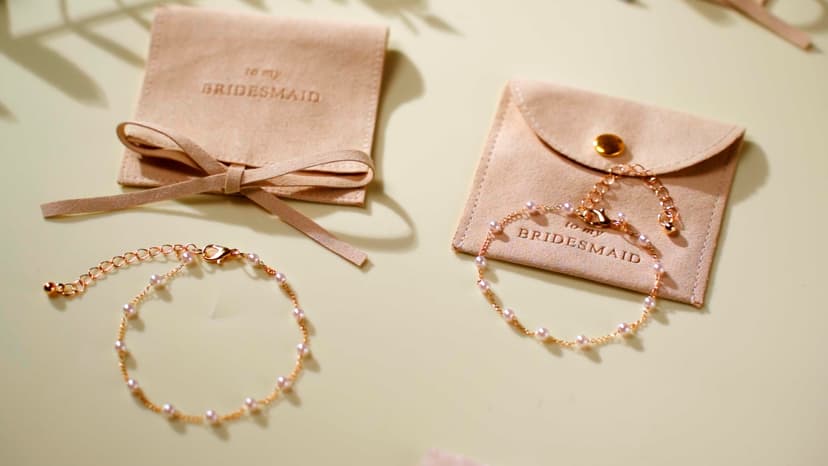 Pearl Bridal Jewelry Favor, Microfiber Pouch, Wedding Party Favor, Proposal Stuffer, Bridesmaid Gift Set of 8 Quelay 16 Pcs Bridesmaid Bracelet Gift with Pouch B0DNS51NB8