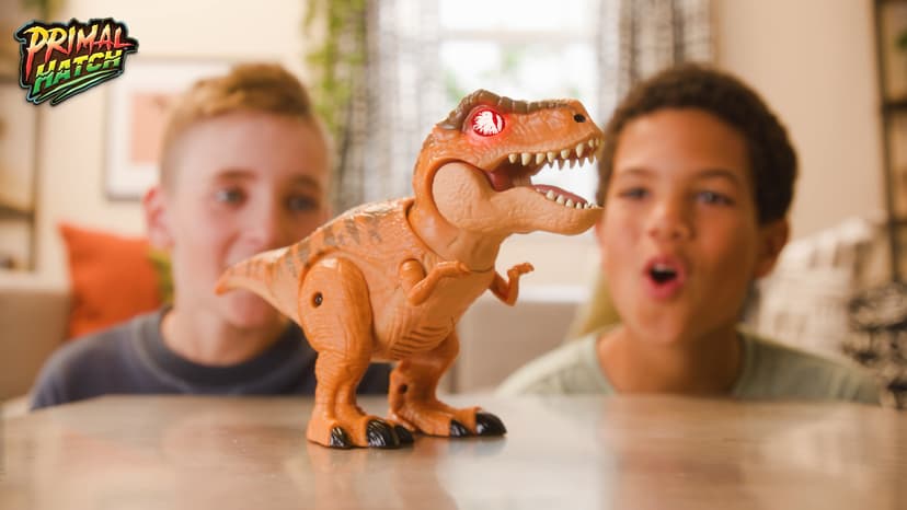 Primal Hatch Jurassic World Interactive Toy Dinosaur & Egg, Hatch & Train Your own Baby Dino with 100+ Sounds & Reactions, Kids Toys for Boys & Girls Aged 5 & Up