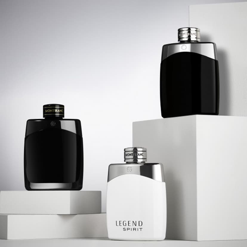 MONTBLANC - Legend Eau de Toilette - Men's Fragrance - Fresh & Fougere - With notes of Bergamot, Jasmine & Sandalwood B0050EB0Q4