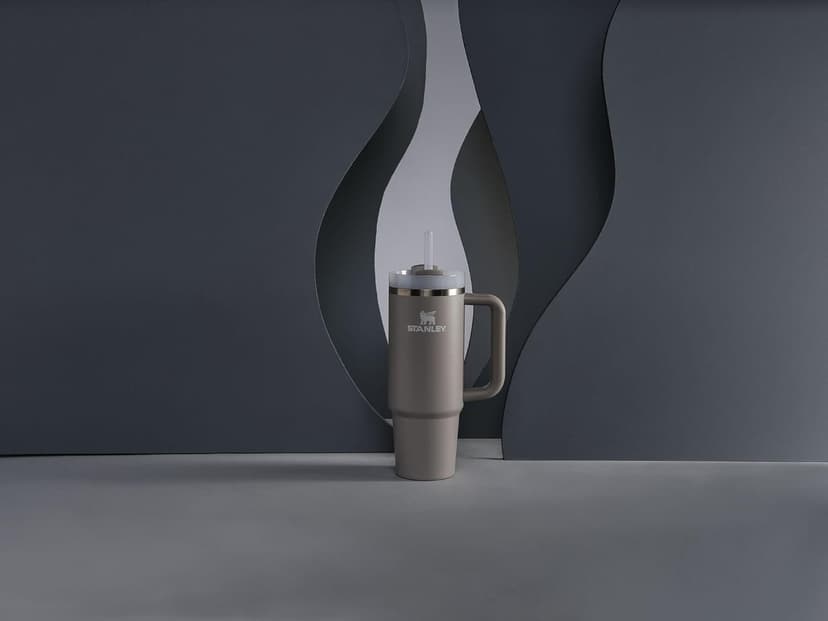 Handle and Straw | 3-Position Lid | Cup Holder Compatible for Travel | Insulated Stainless Steel Cup | BPA-Free STANLEY Quencher H2.0 Flow State Tumbler, 30 oz, Ash B0CJZF9XZZ