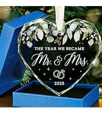 HEXMOZ Wedding Gifts for Couples 2025 - Mr and Mrs Gifts - Bridal Shower Gift, Wedding Ideas for Newly Wed, Bride, Future Mr Mrs - Just Married Glass Ornament 2025, 1st Married Couple Christmas Decor